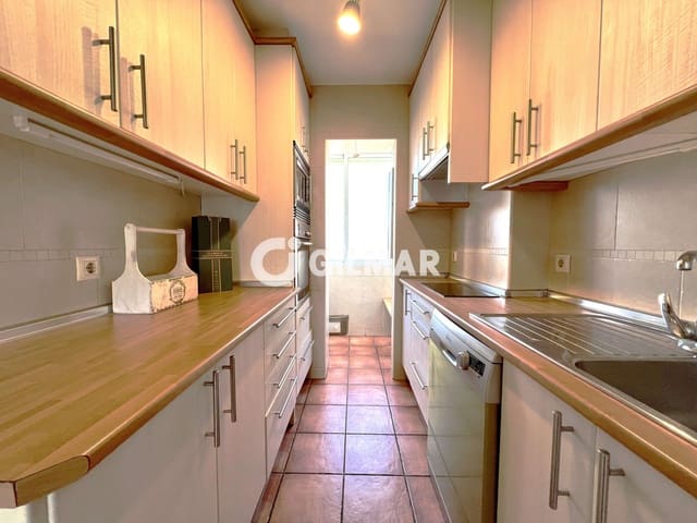 Piso de 2 habitaciones en Valverde, Madrid ciudad en venta - 265.000 € (Ref: 9966901)