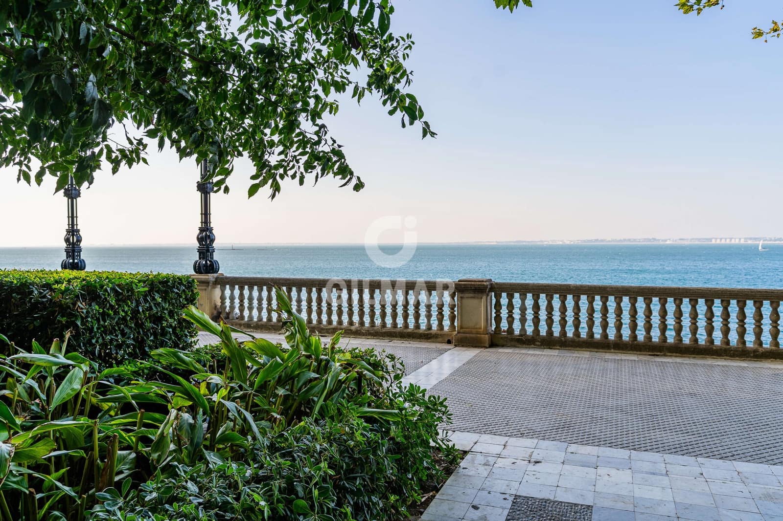 3 sovrum Lägenhet till salu i Cadiz stad - 329 000 € (Ref: 9968862)