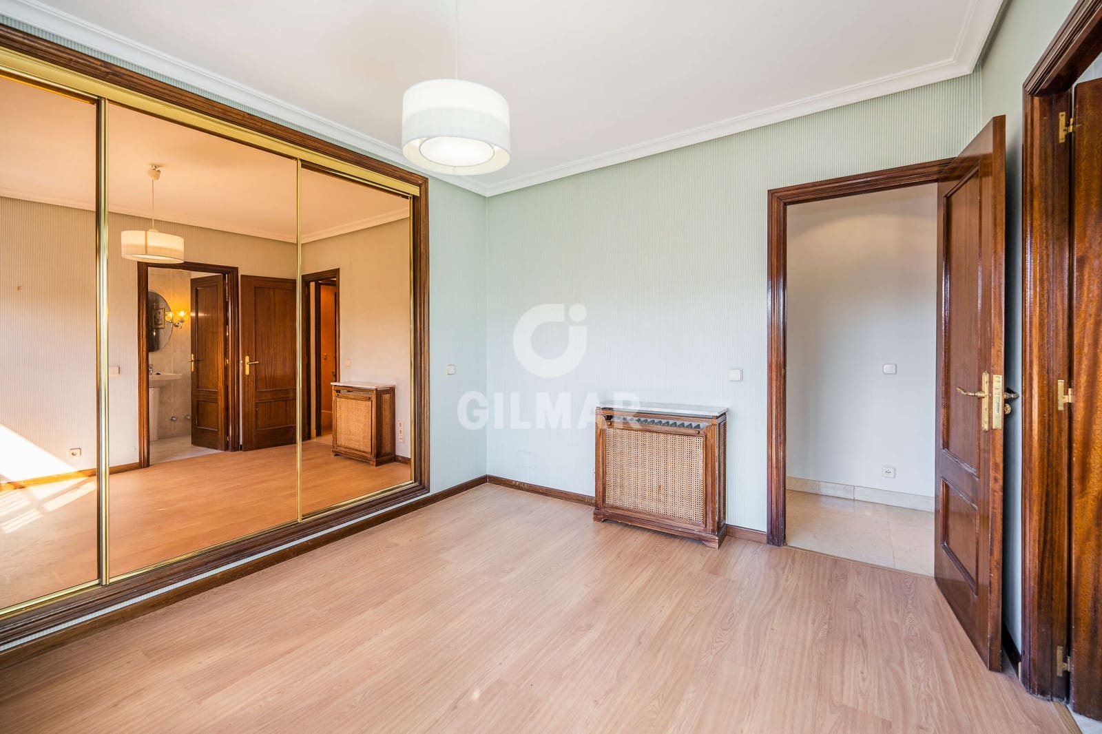 4 chambre Villa/Maison Semi-Mitoyenne à vendre à Madrid ville avec piscine garage - 1 450 000 € (Ref: 9968863)