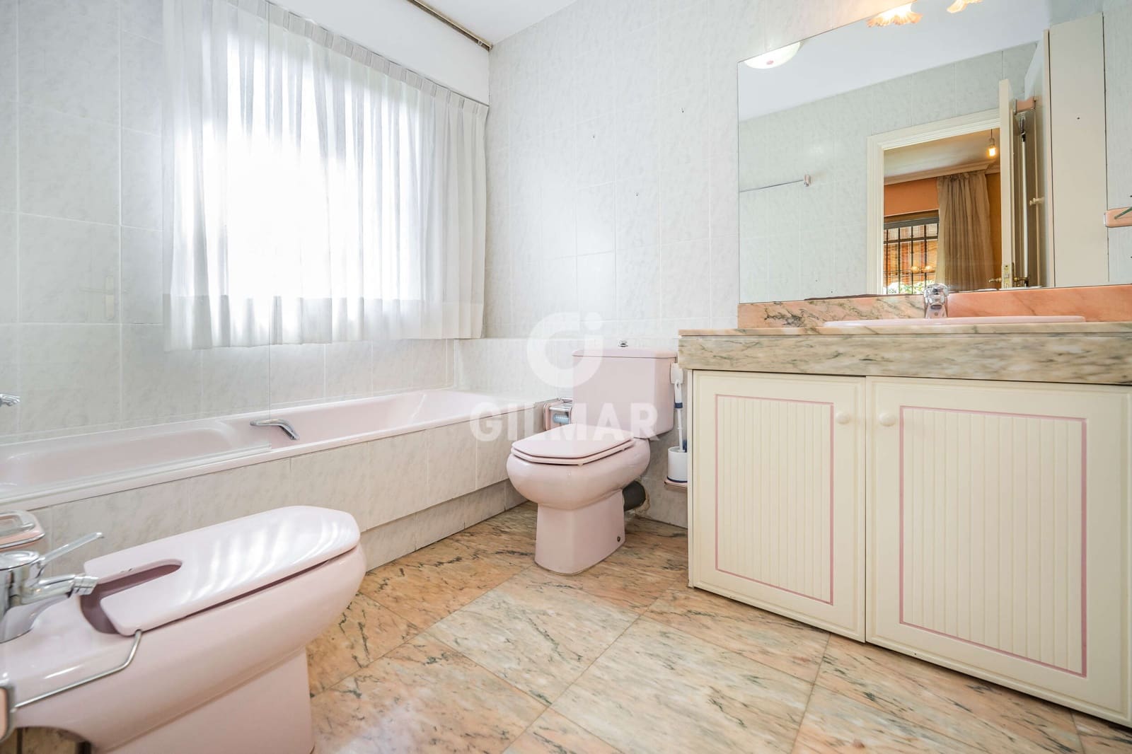 4 chambre Villa/Maison Semi-Mitoyenne à vendre à Madrid ville avec piscine garage - 1 450 000 € (Ref: 9968863)
