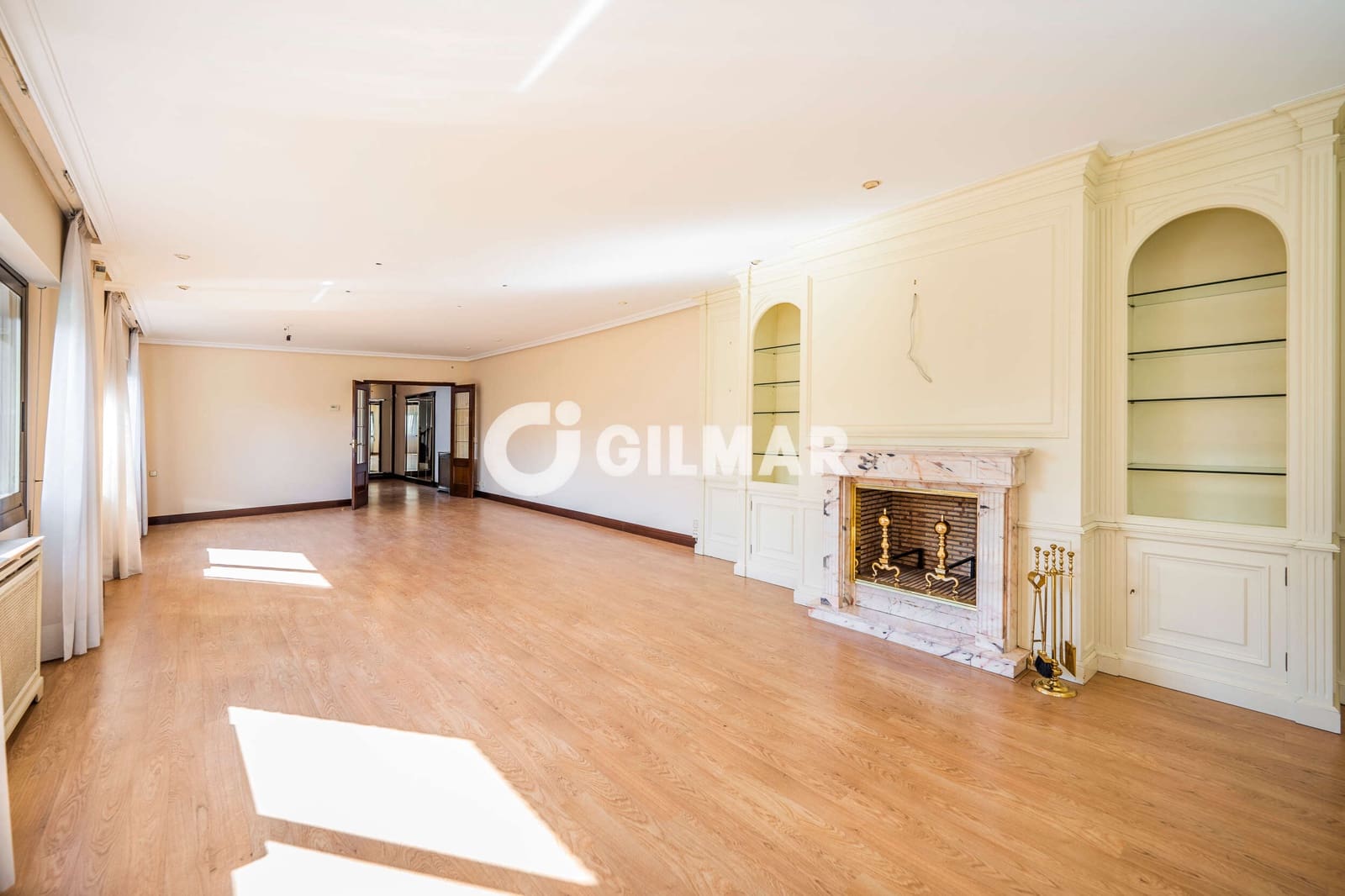 4 chambre Villa/Maison Semi-Mitoyenne à vendre à Madrid ville avec piscine garage - 1 395 000 € (Ref: 9968863)