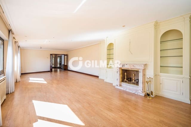 Pareado de 4 habitaciones en Peñagrande, Madrid ciudad en venta con piscina garaje - 1.395.000 € (Ref: 9968863)