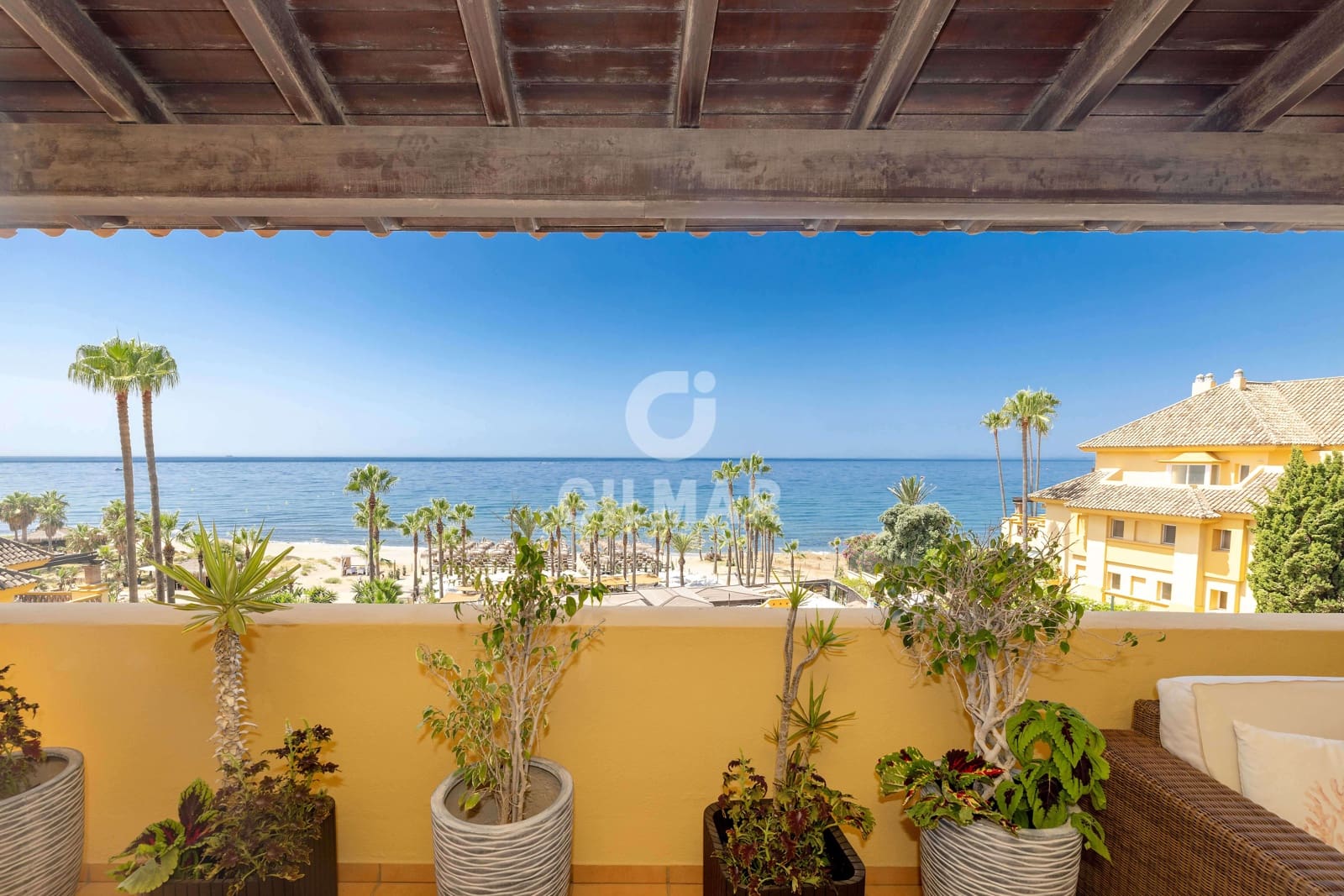4 soveværelse Penthouse til salg i Rio Real med swimmingpool garage - € 3.850.000 (Ref: 9969111)