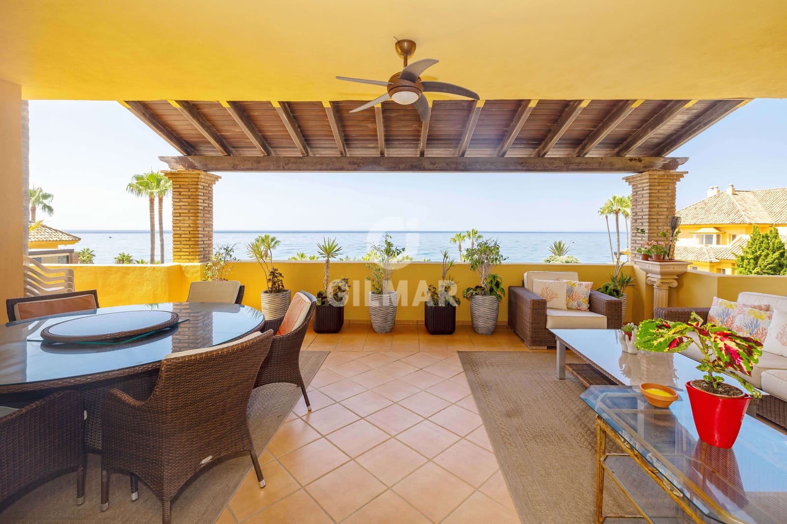4 soveværelse Penthouse til salg i Rio Real med swimmingpool garage - € 3.850.000 (Ref: 9969111)