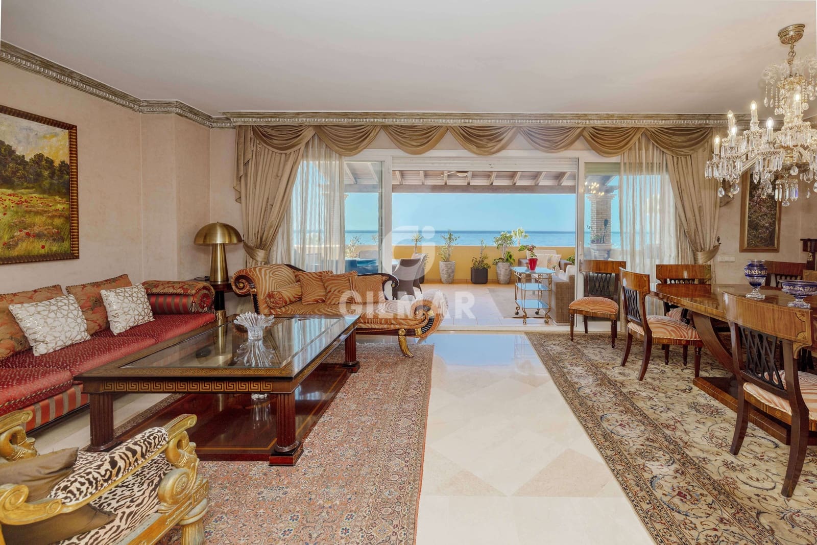 4 soveværelse Penthouse til salg i Rio Real med swimmingpool garage - € 3.850.000 (Ref: 9969111)