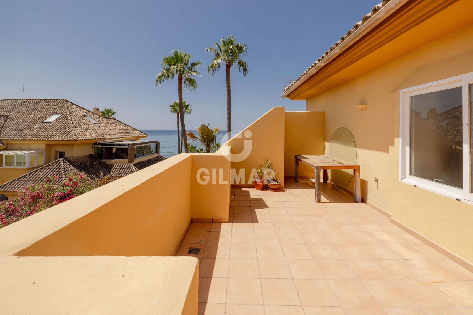 4 soveværelse Penthouse til salg i Rio Real med swimmingpool garage - € 3.850.000 (Ref: 9969111)