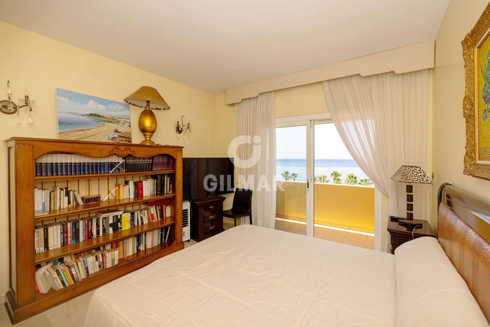 4 soveværelse Penthouse til salg i Rio Real med swimmingpool garage - € 3.850.000 (Ref: 9969111)