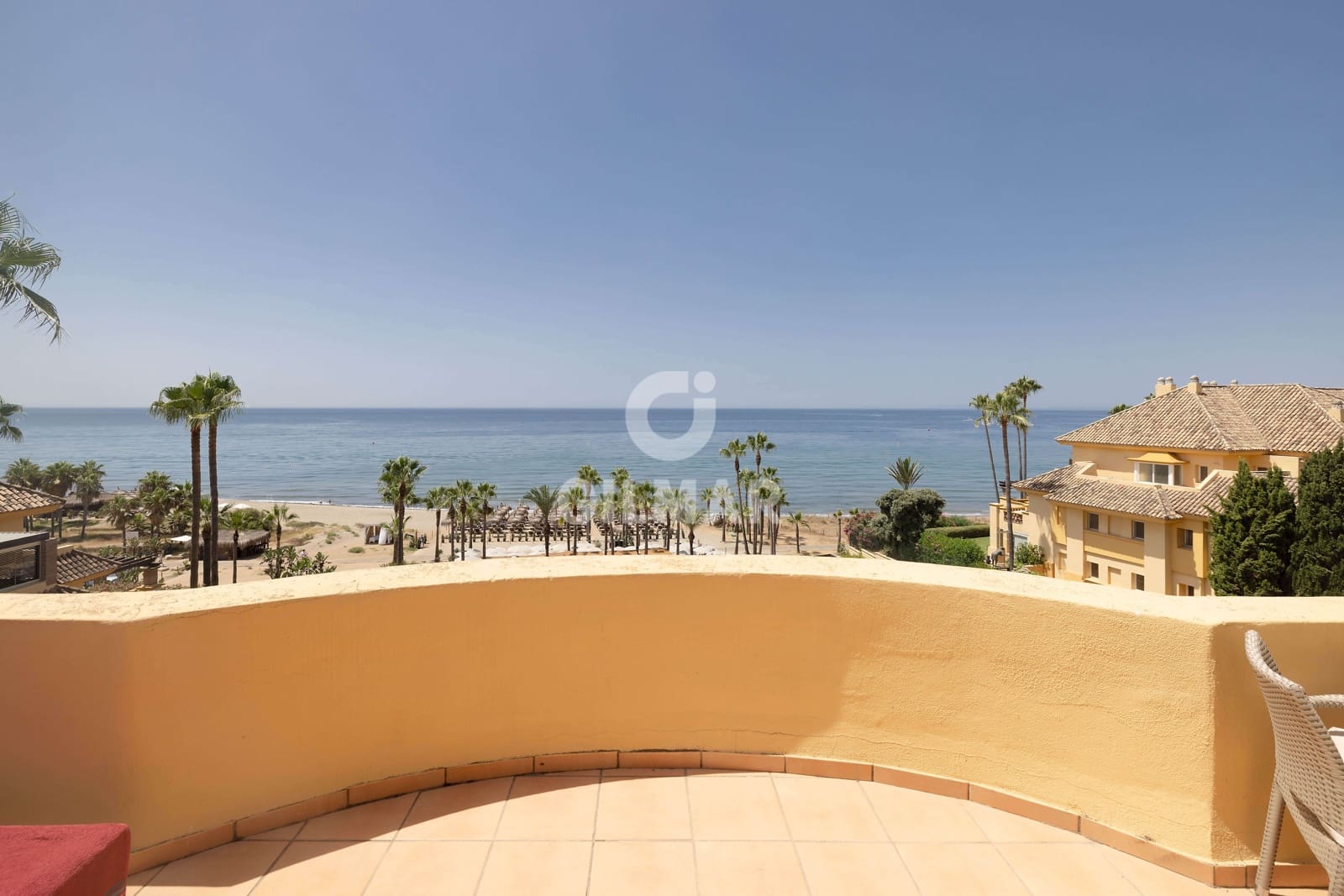 4 soveværelse Penthouse til salg i Rio Real med swimmingpool garage - € 3.850.000 (Ref: 9969111)