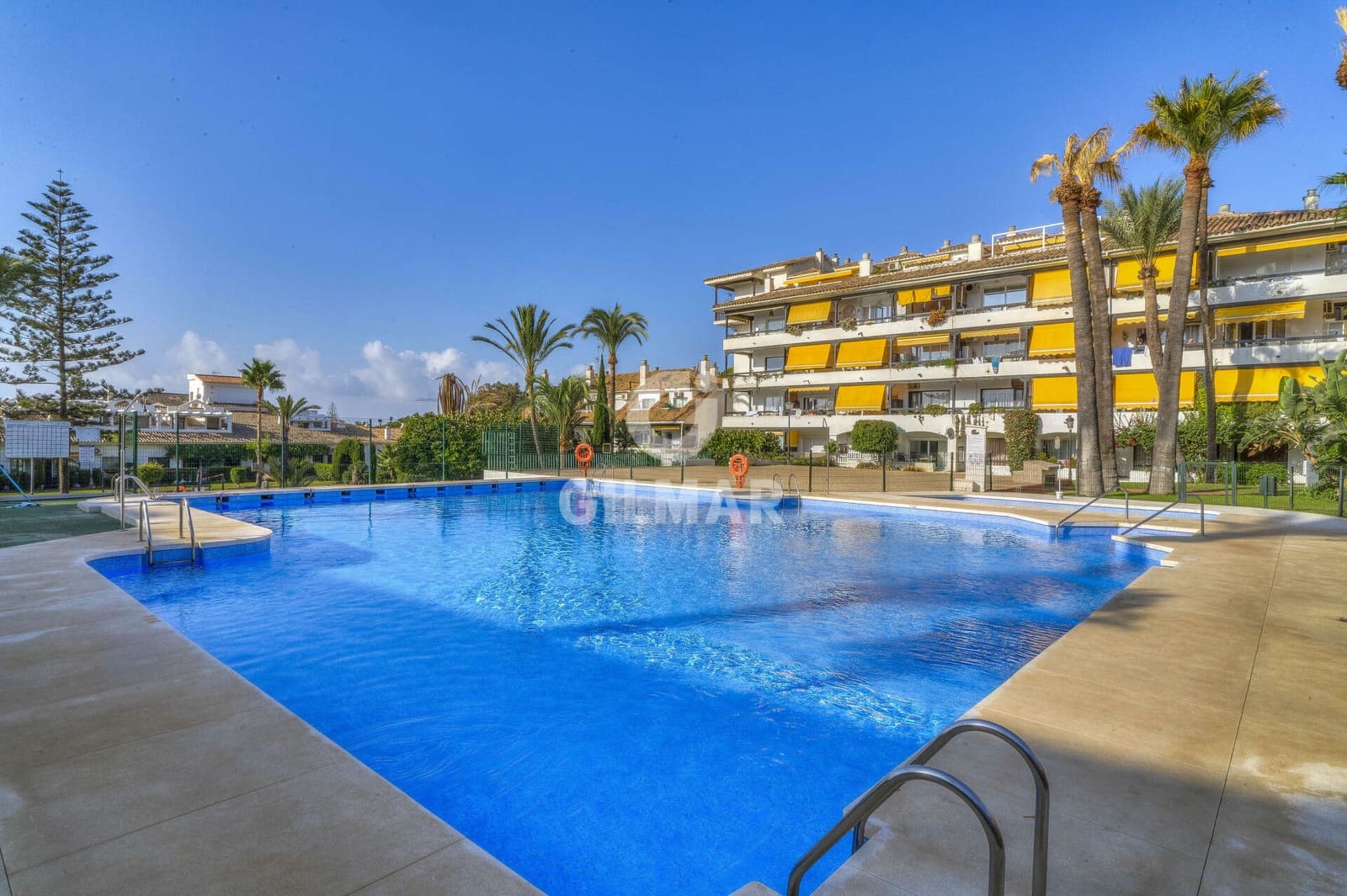 2 soverom Leilighet til salgs i Marbella med svømmebasseng - € 390 000 (Ref: 9973727)