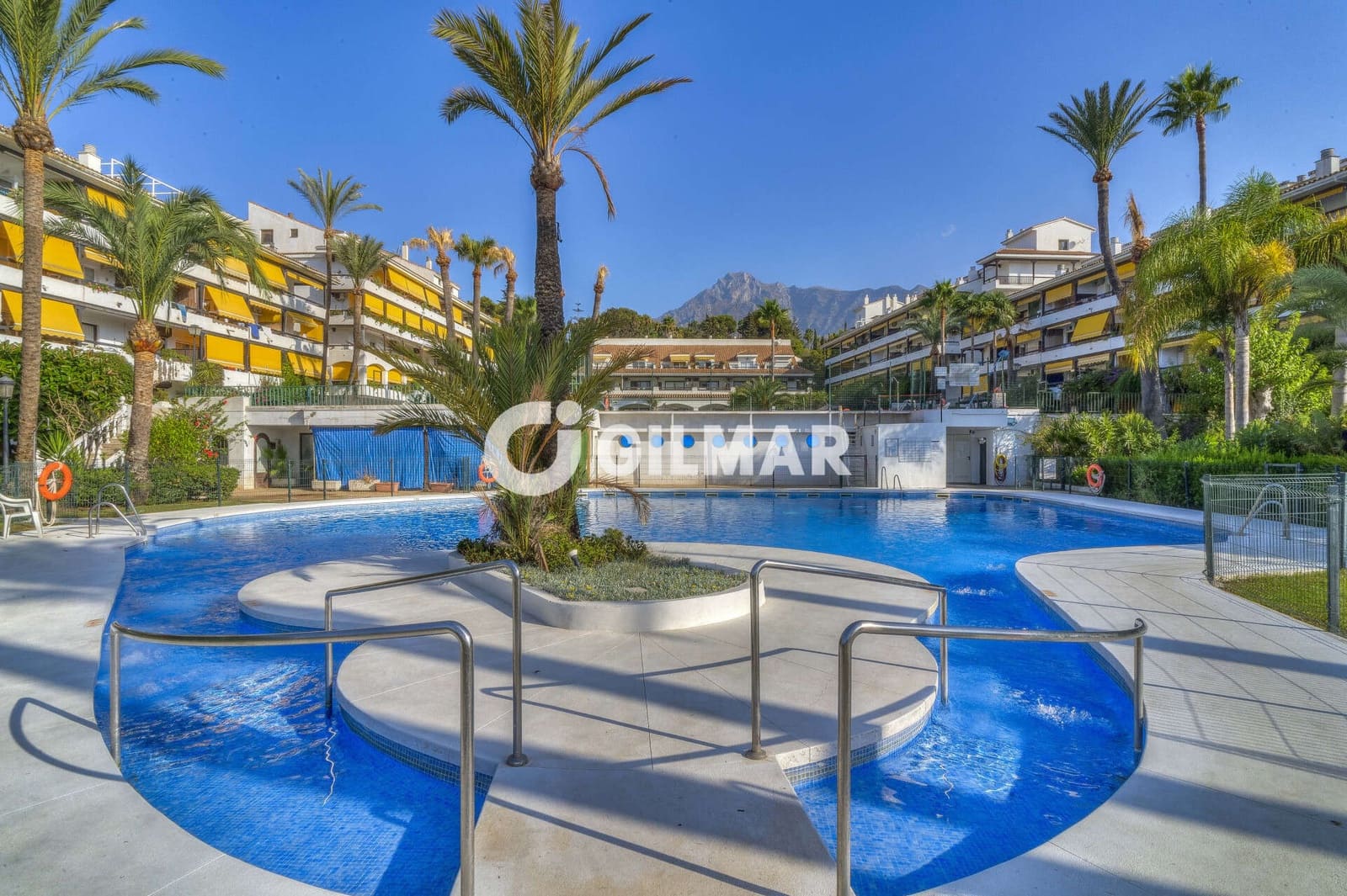 2 soveværelse Lejlighed til salg i Golden Mile med swimmingpool - € 390.000 (Ref: 9973727)