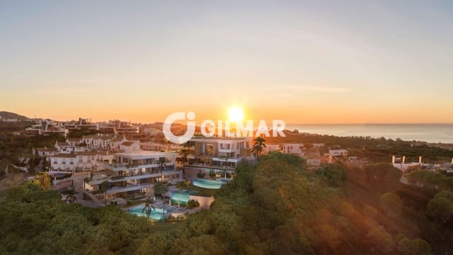 3 makuuhuone Asunto myytävänä paikassa Cabopino, Marbella mukana uima-altaan 
autotalli - 1 150 000 € (Ref: 9974311)