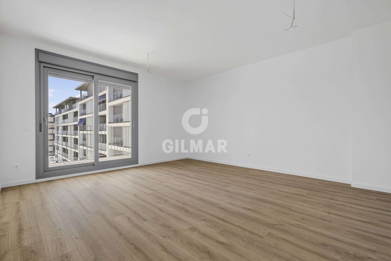 3 soverom Leilighet til salgs i Dos Hermanas med svømmebasseng garasje - € 325 000 (Ref: 9976013)
