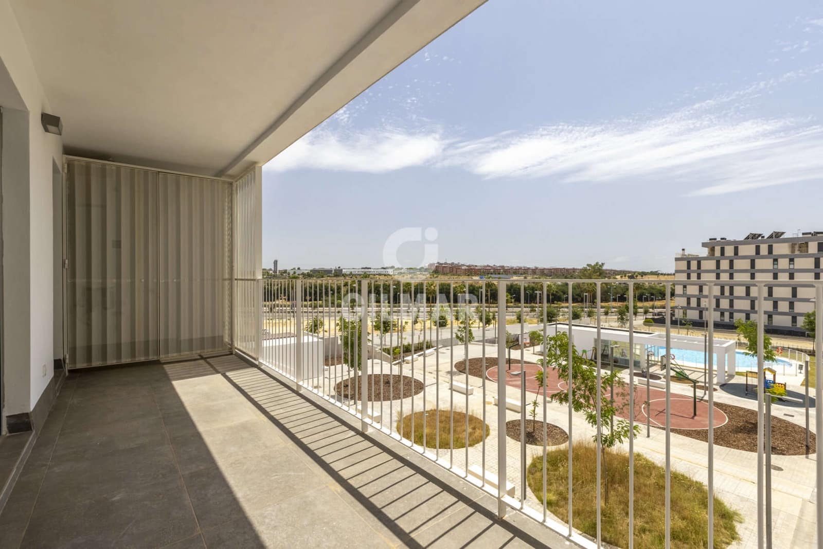 3 soverom Leilighet til salgs i Dos Hermanas med svømmebasseng garasje - € 325 000 (Ref: 9976013)