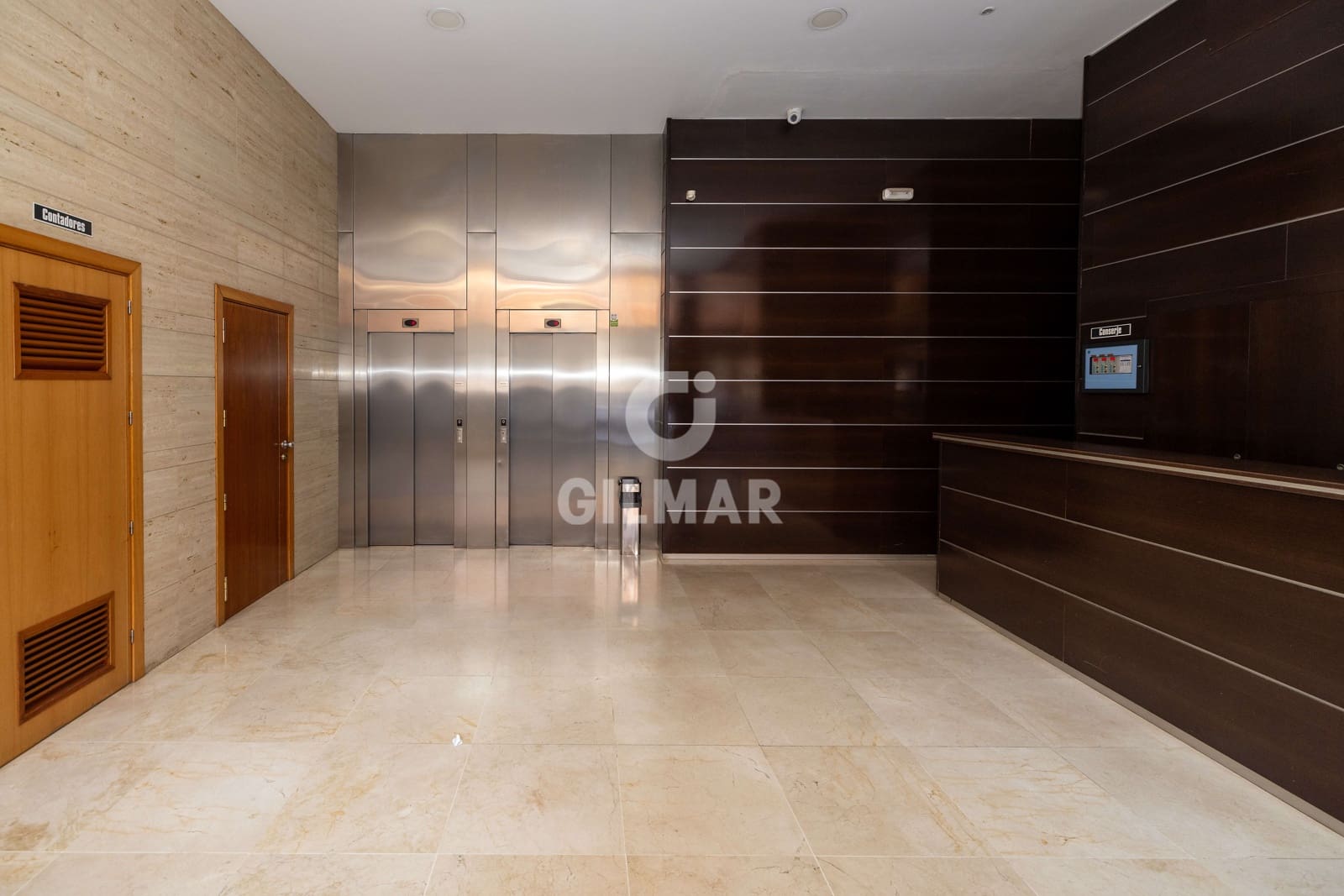 Garasje til salgs i Malaga by - € 49 900 (Ref: 9976435)