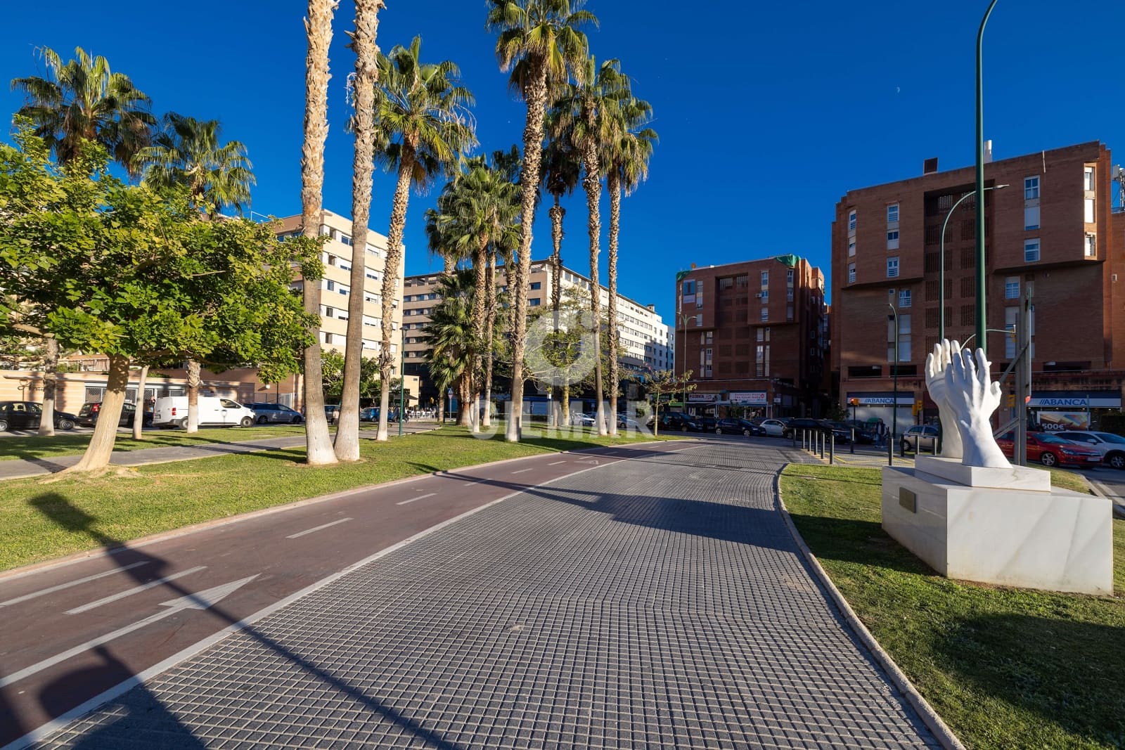Garasje til salgs i Malaga by - € 49 900 (Ref: 9976435)