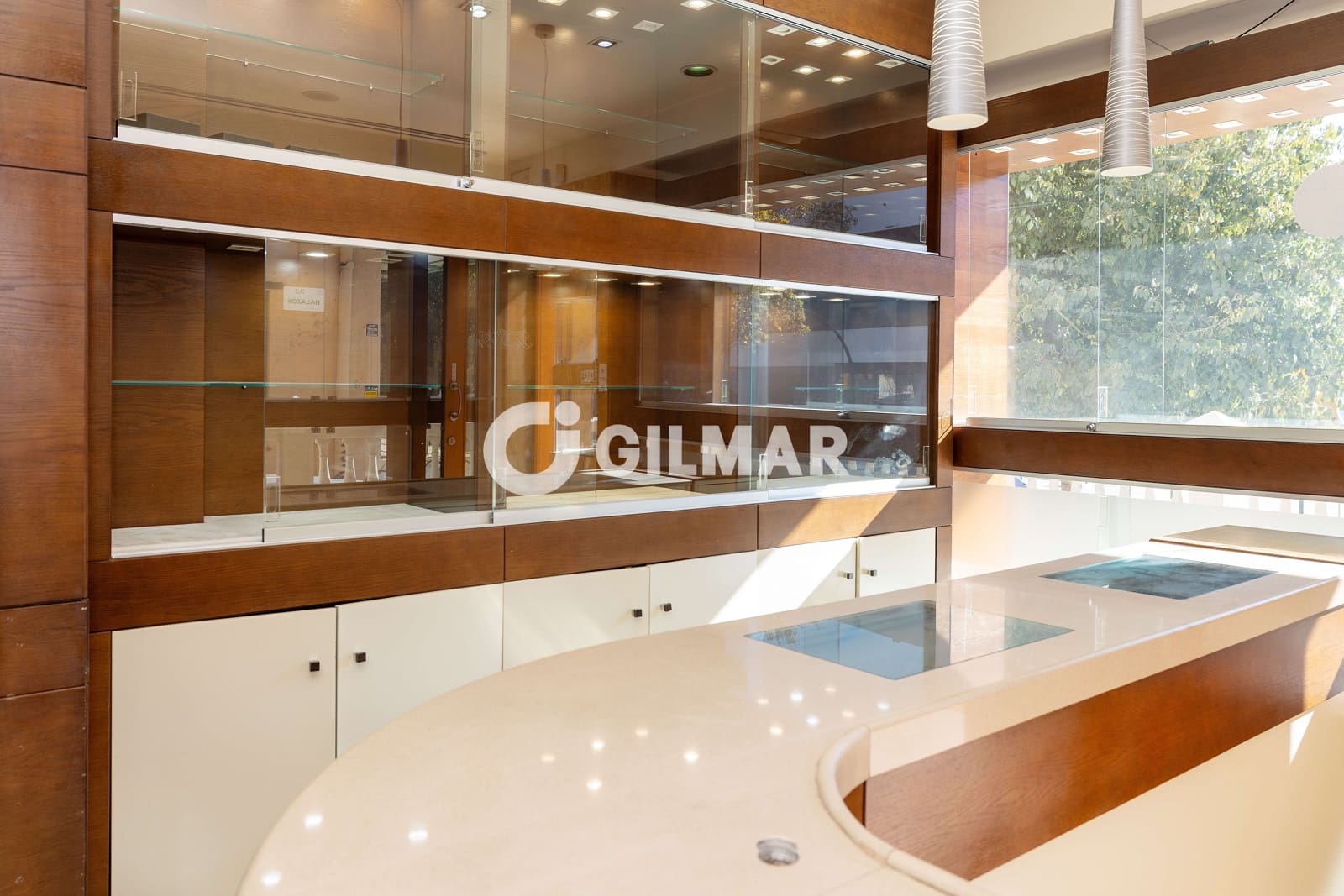 Commercieel te koop in Malaga stad - € 154.000 (Ref: 9976436)