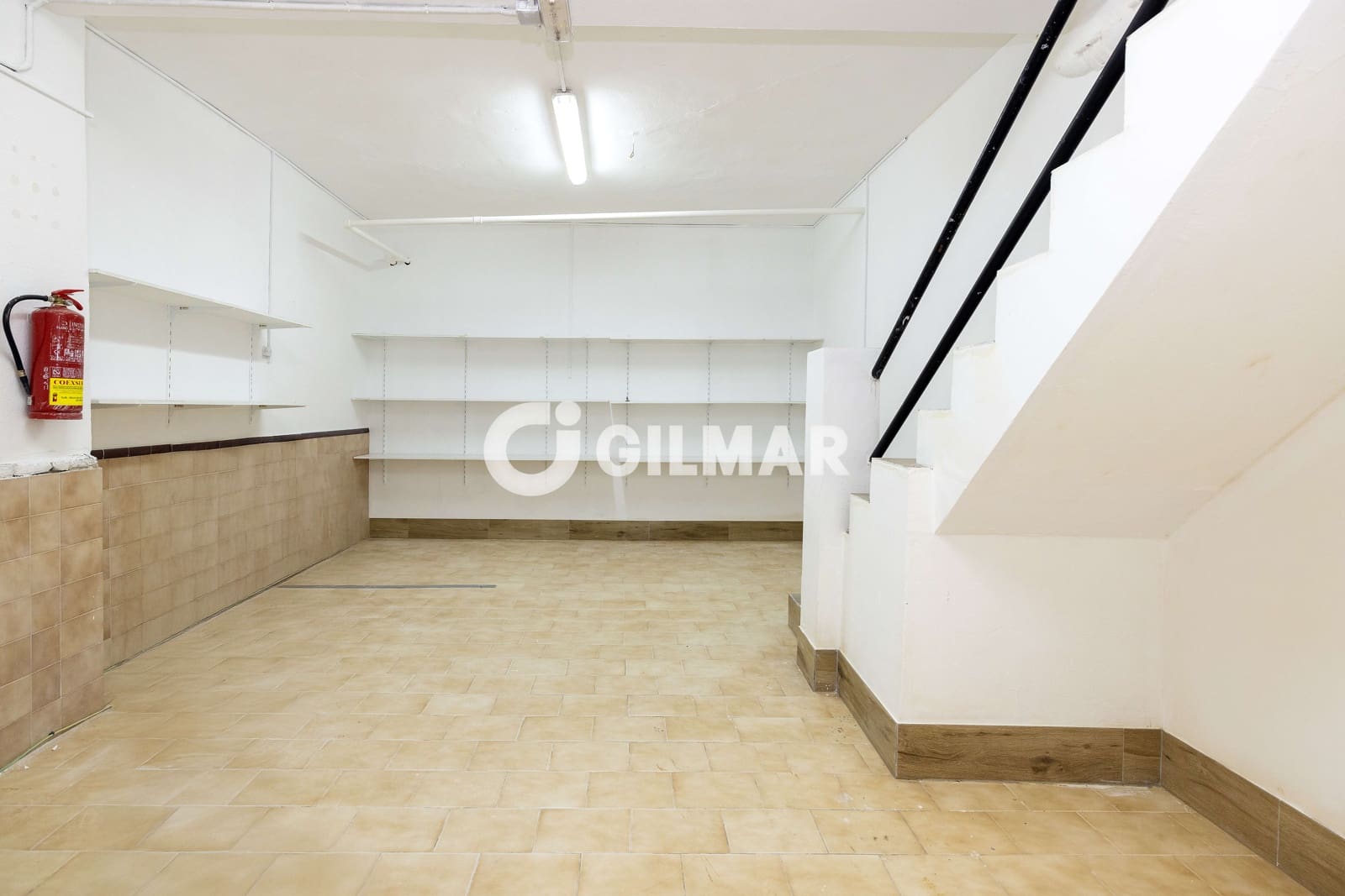 Commercieel te koop in Malaga stad - € 154.000 (Ref: 9976436)