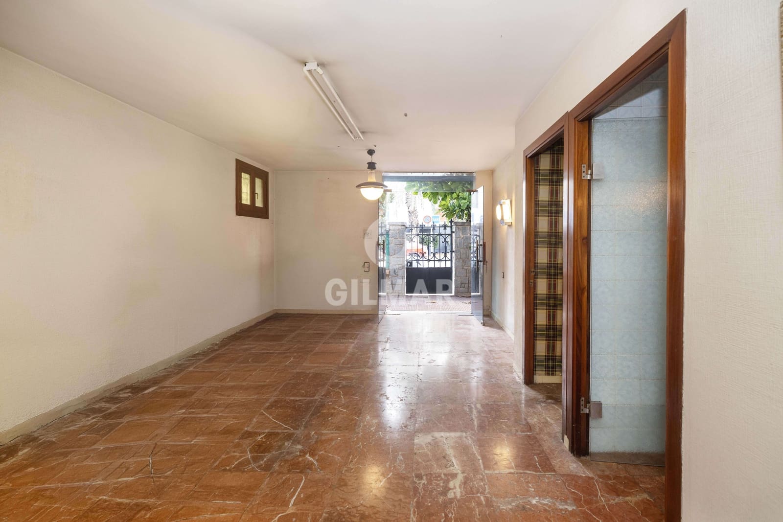 Erhverv til salg i Malaga by - € 495.000 (Ref: 9976437)
