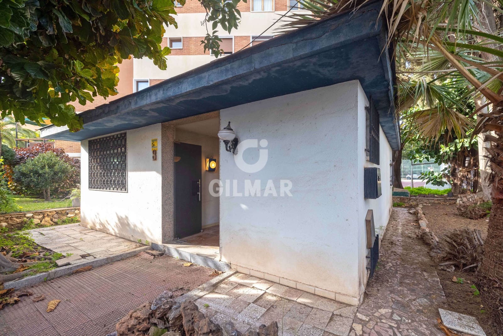 Erhverv til salg i Malaga by - € 495.000 (Ref: 9976437)