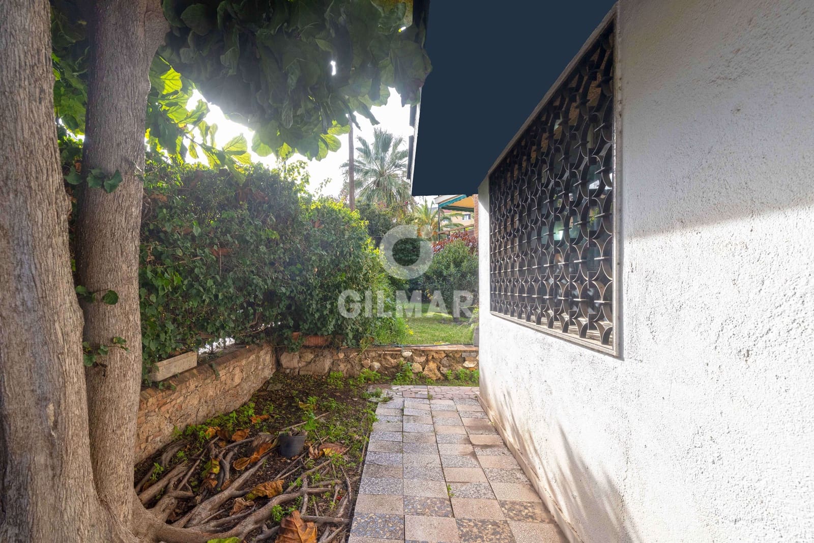 Erhverv til salg i Malaga by - € 495.000 (Ref: 9976437)