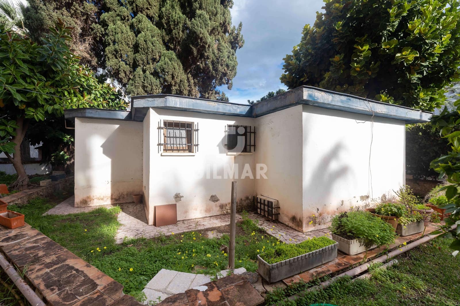 Erhverv til salg i Malaga by - € 495.000 (Ref: 9976437)