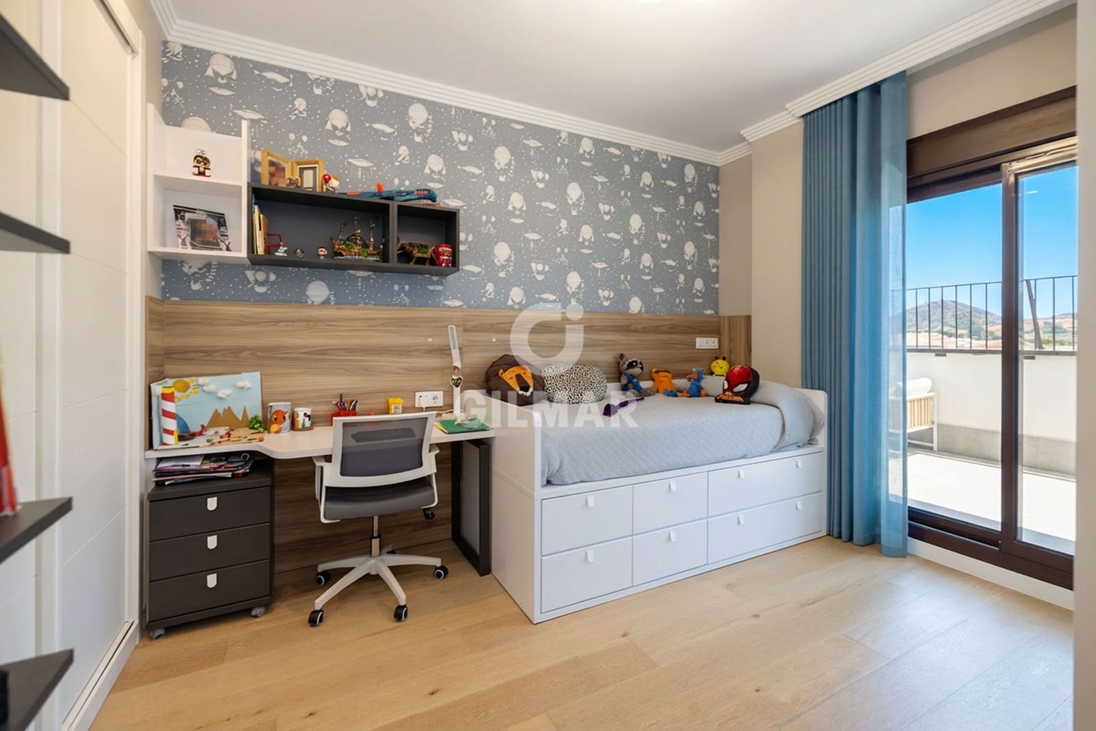 Ático de 4 habitaciones en Málaga ciudad en venta con piscina garaje - 998.000 € (Ref: 9976438)