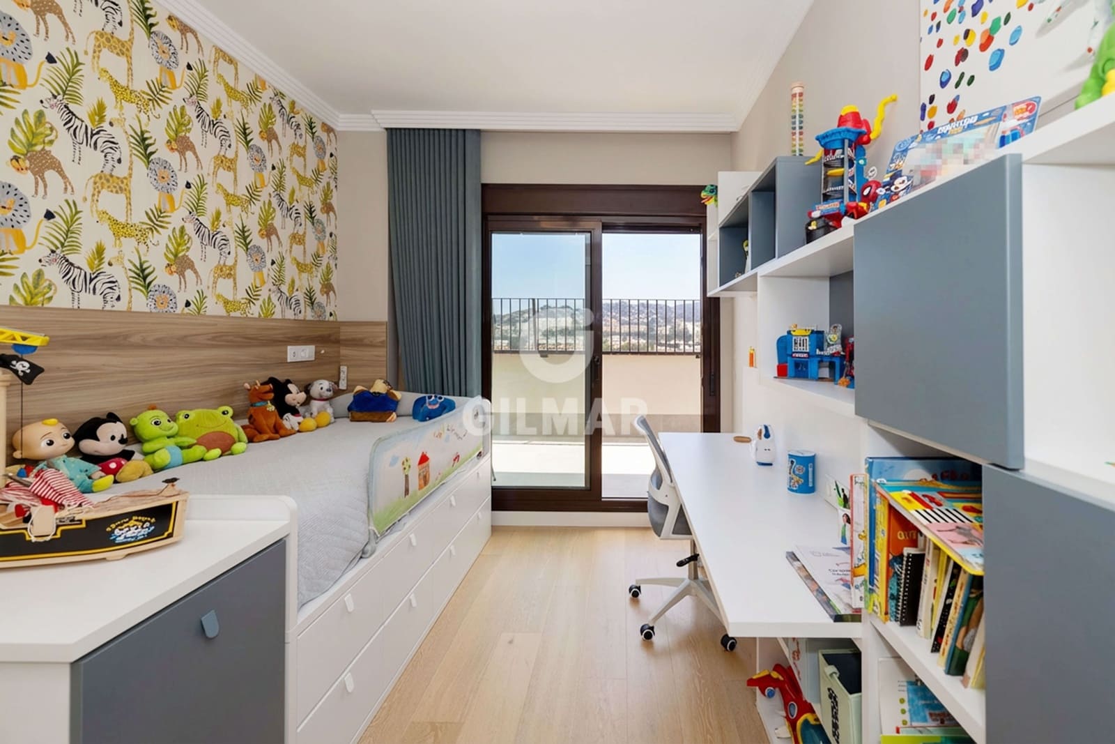 Ático de 4 habitaciones en Málaga ciudad en venta con piscina garaje - 998.000 € (Ref: 9976438)