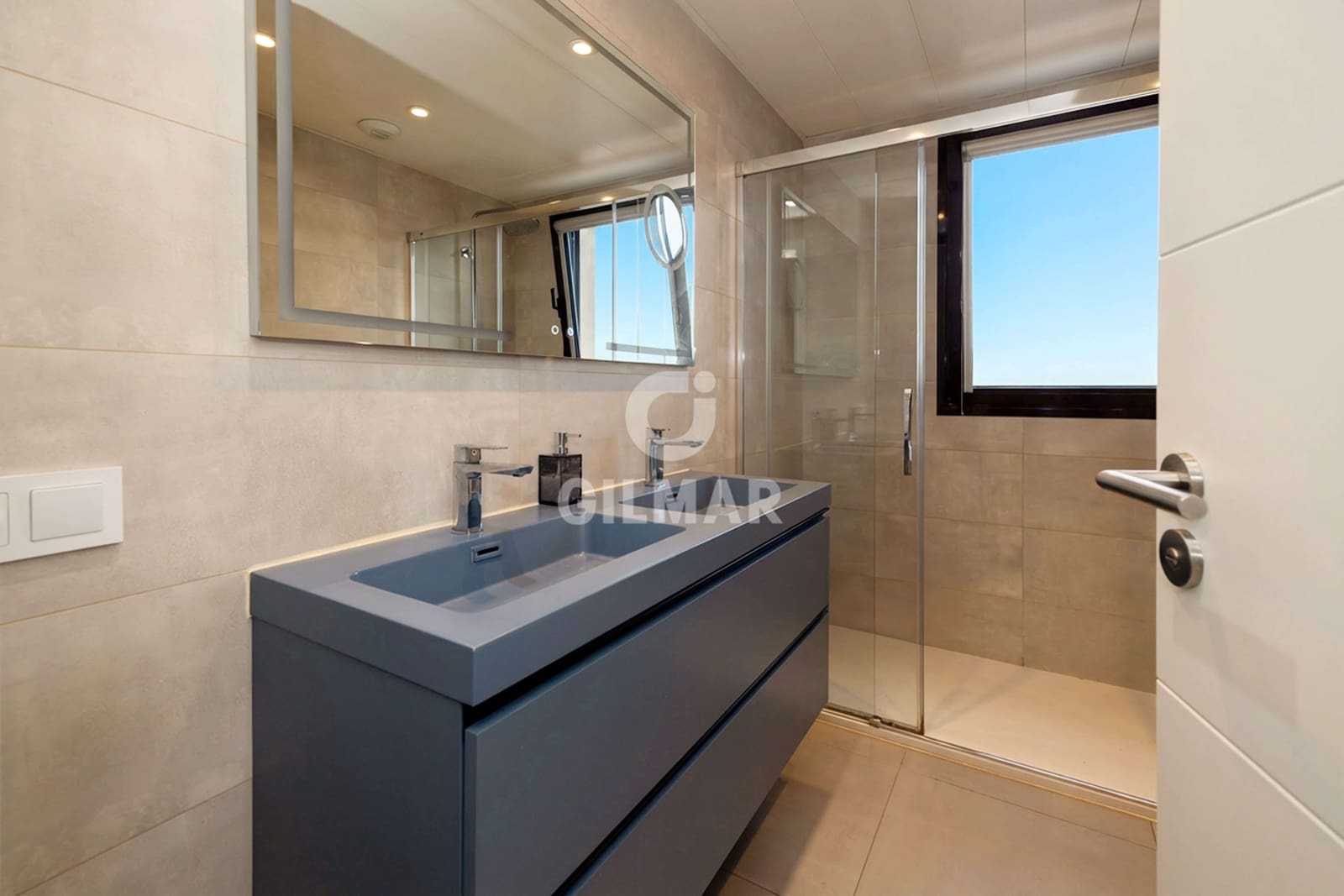 Ático de 4 habitaciones en Málaga ciudad en venta con piscina garaje - 998.000 € (Ref: 9976438)