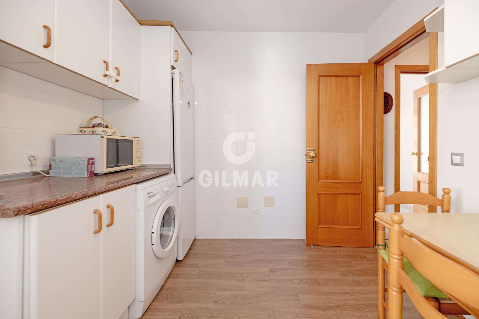 3 soveværelse Penthouse til salg i Malaga by med garage - € 625.000 (Ref: 9976440)