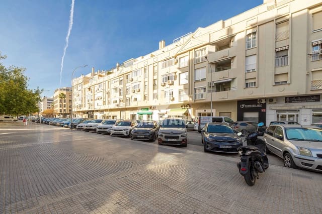 3 soveværelse Penthouse til salg i Finca El Pato, Málaga by med garage - € 625.000 (Ref: 9976440)