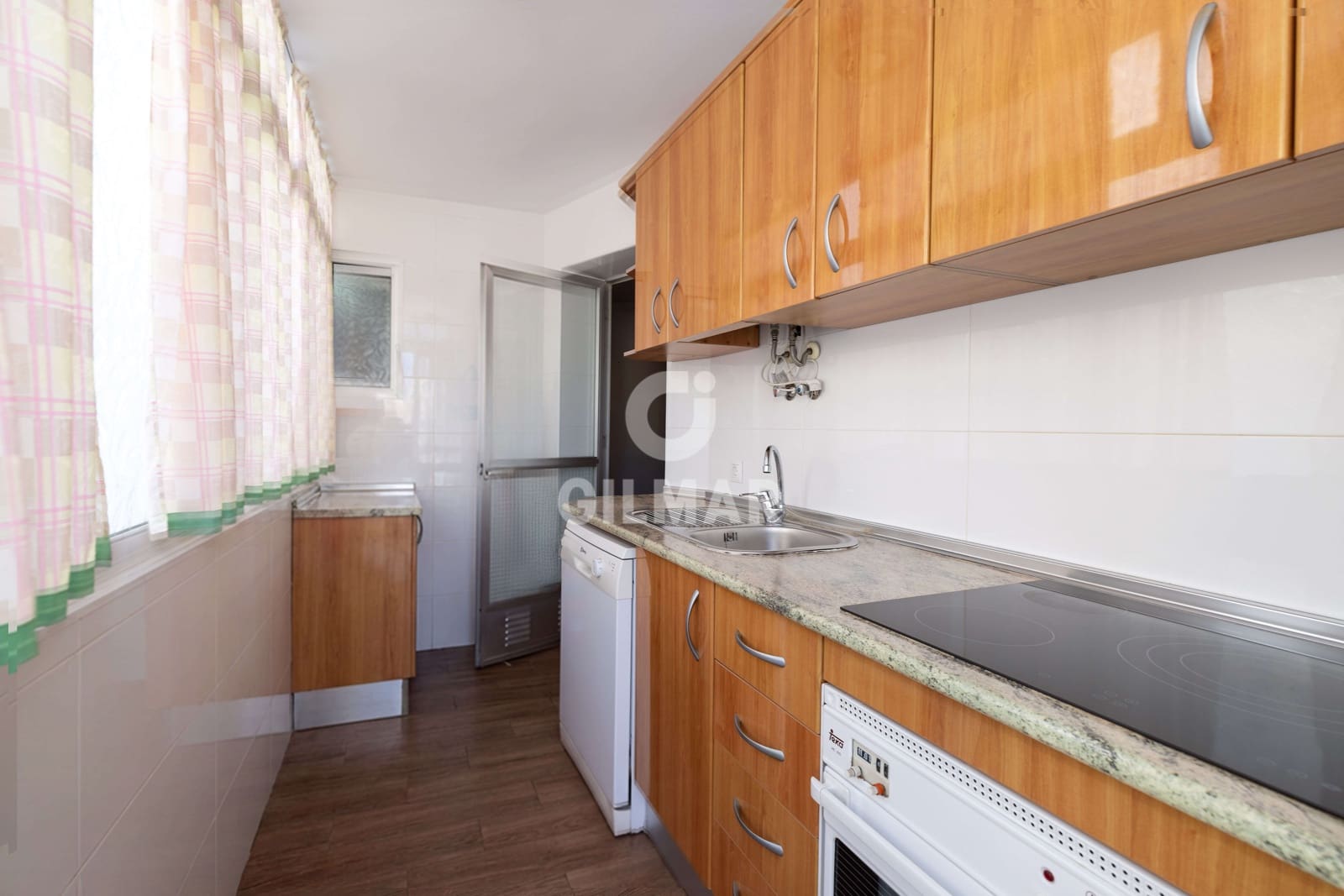 3 soveværelse Penthouse til salg i Malaga by med garage - € 625.000 (Ref: 9976440)