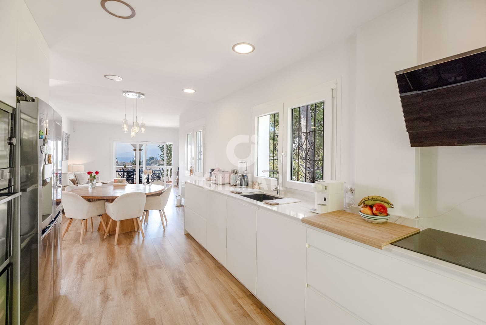 4 soverom Villa til salgs i Malaga by med garasje - € 1 550 000 (Ref: 9976443)