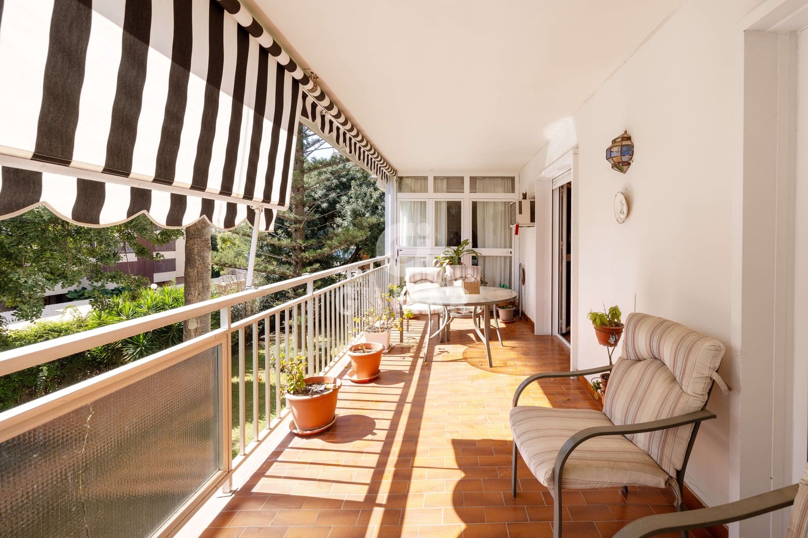 4 slaapkamer Flat te koop in Malaga stad met garage - € 1.180.000 (Ref: 9976445)