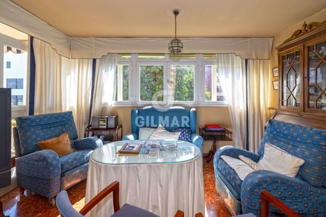 4 slaapkamer Flat te koop in Pedregalejo, Málaga stad met garage - € 1.180.000 (Ref: 9976445)