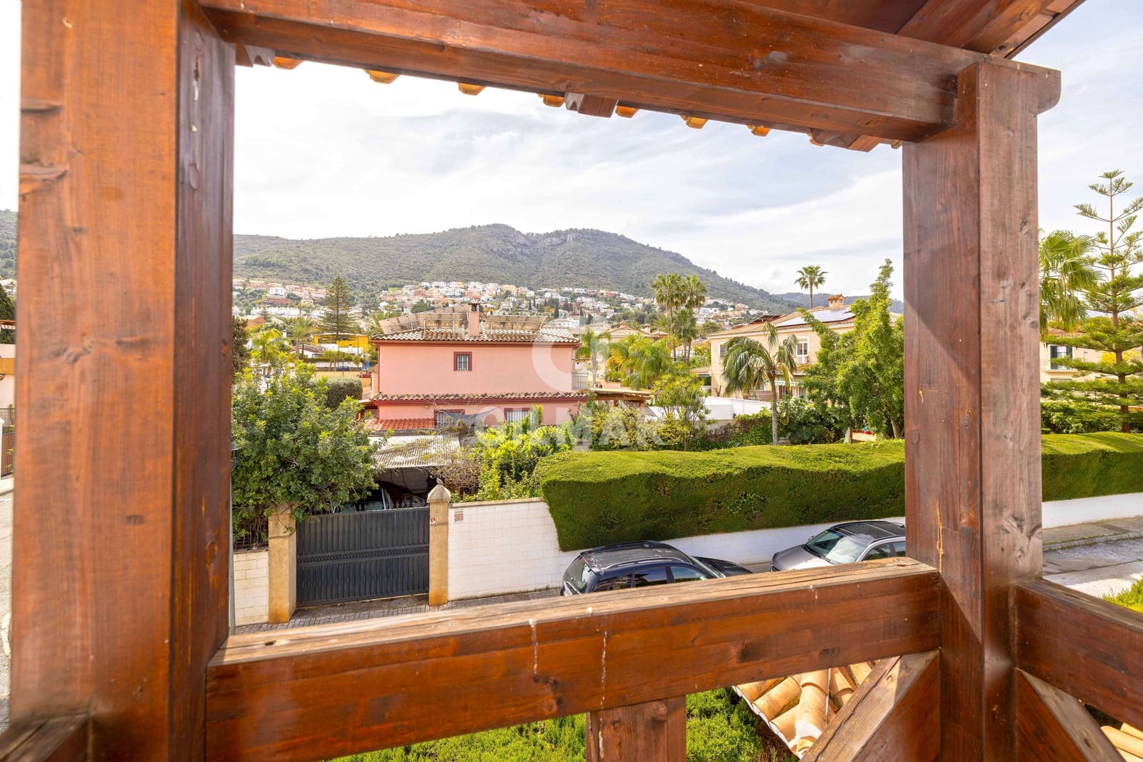 5 slaapkamer Villa te koop in Alhaurin de la Torre met zwembad garage - € 799.000 (Ref: 9976446)
