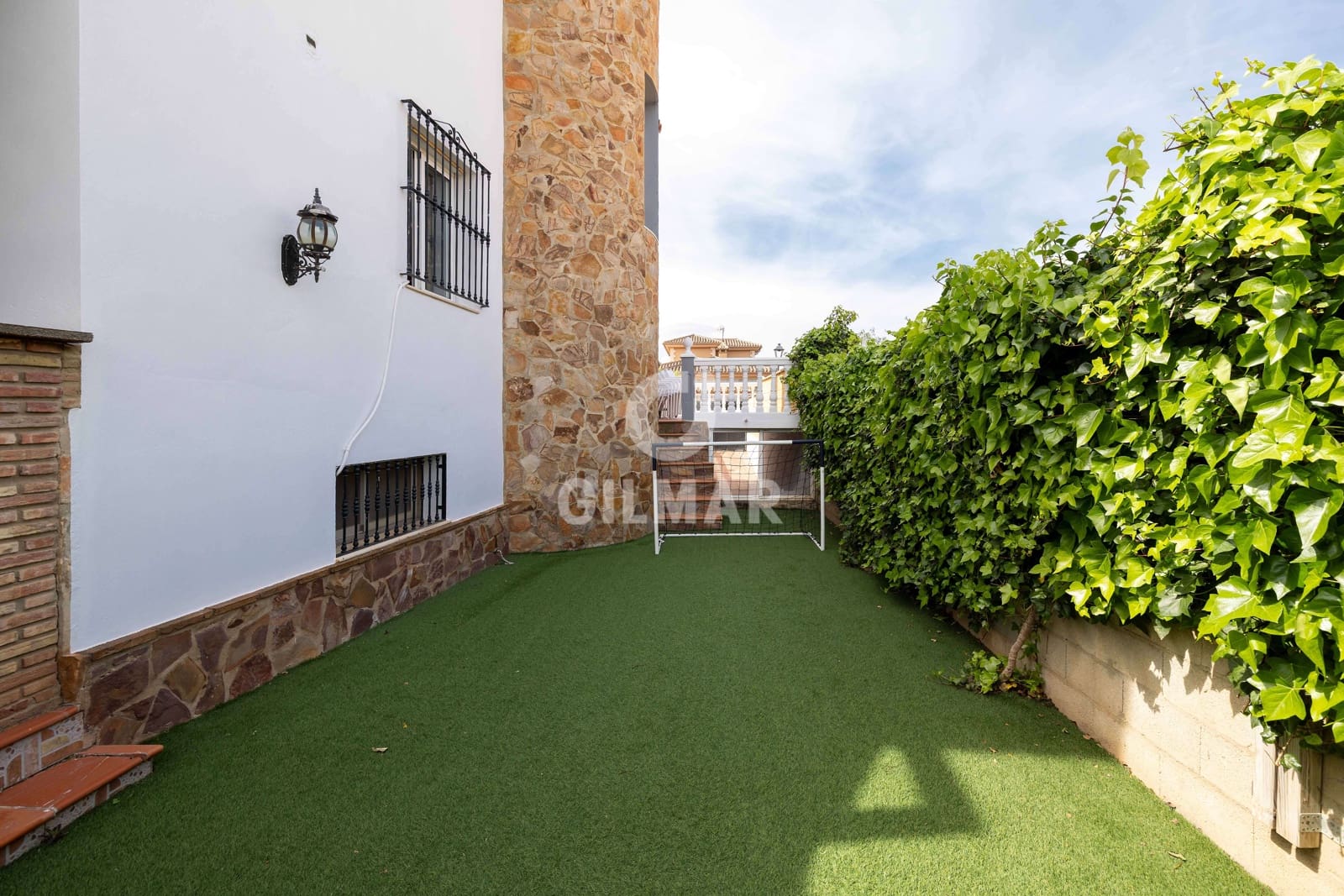 5 slaapkamer Villa te koop in Alhaurin de la Torre met zwembad garage - € 799.000 (Ref: 9976446)