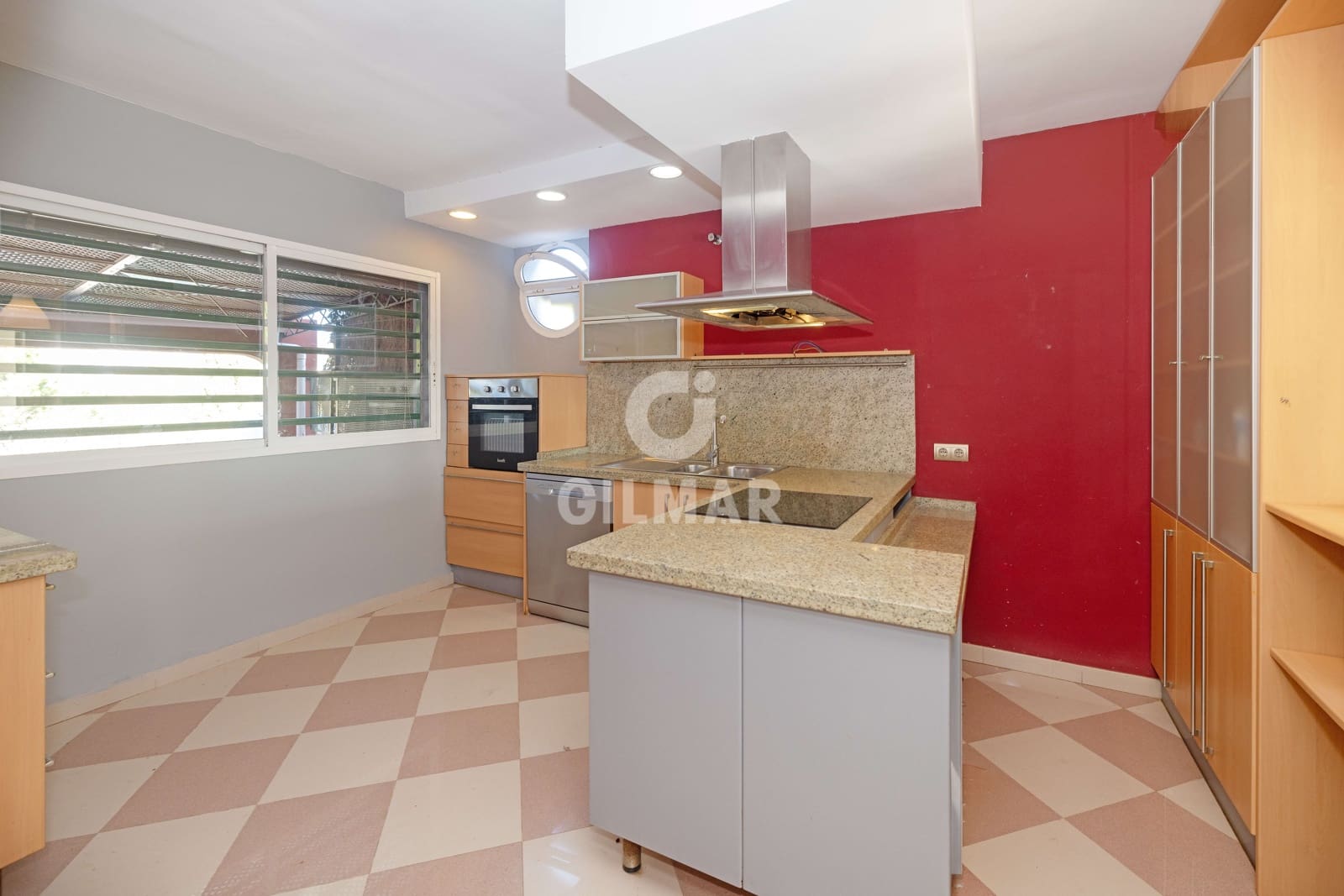 5 slaapkamer Rijtjeshuis te koop in Malaga stad met zwembad garage - € 950.000 (Ref: 9976447)