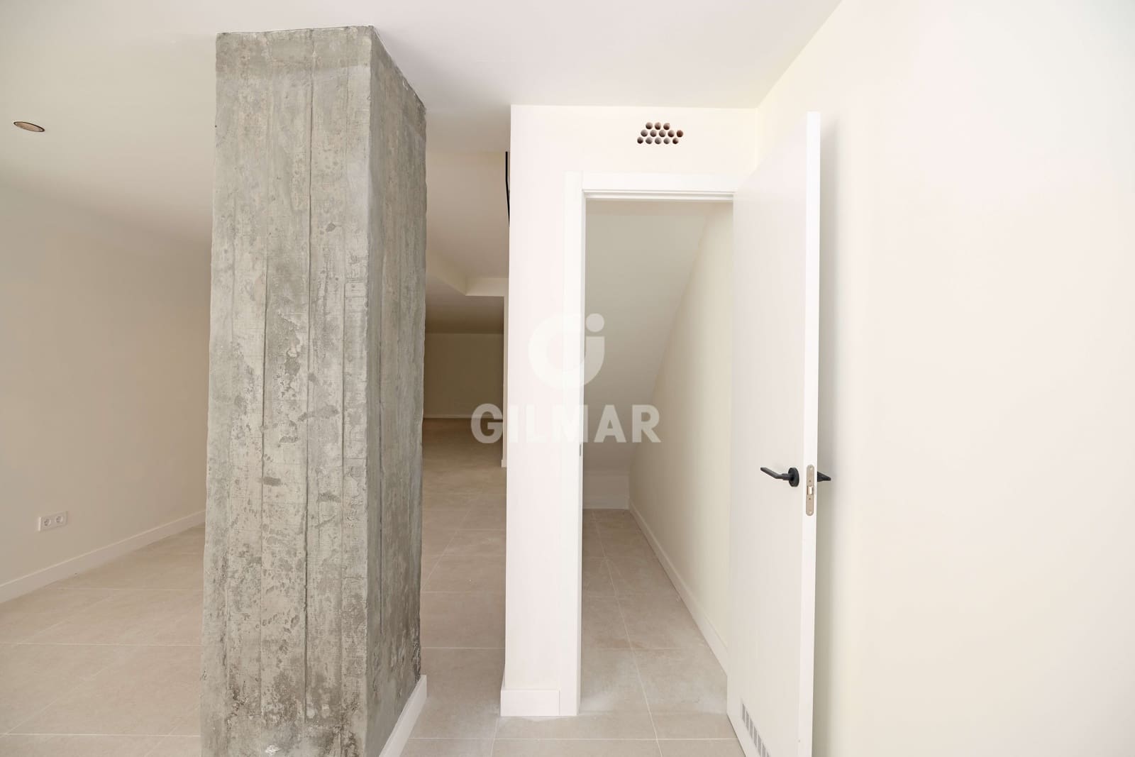 3 slaapkamer Flat te koop in Malaga stad - € 425.000 (Ref: 9976450)