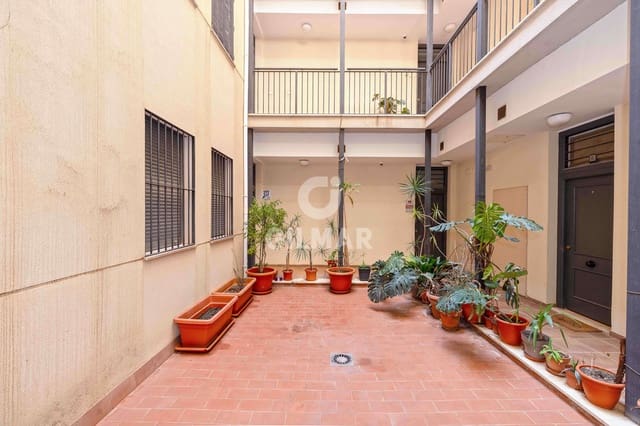 2 soverom Leilighet til salgs i Centro Historico, Málaga by - € 480 000 (Ref: 9976451)