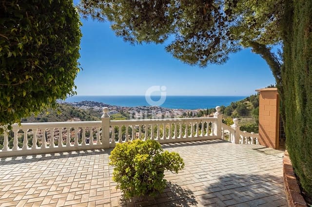 10 soverom Villa til salgs i Lomas de San Anton, Málaga by med svømmebasseng garasje - € 2 600 000 (Ref: 9976452)