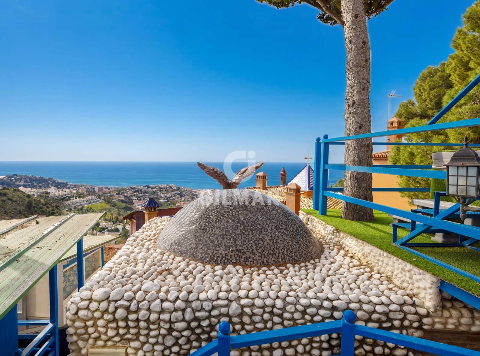 10 soverom Villa til salgs i Malaga by med svømmebasseng garasje - € 2 600 000 (Ref: 9976452)