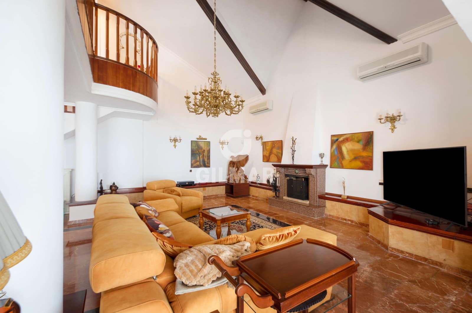 10 soverom Villa til salgs i Malaga by med svømmebasseng garasje - € 2 600 000 (Ref: 9976452)