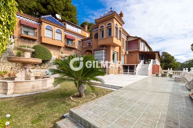 Chalet de 10 habitaciones en Lomas de San Anton, Málaga ciudad en venta con piscina garaje - 2.600.000 € (Ref: 9976452)