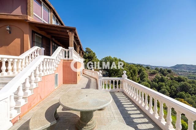 Chalet de 10 habitaciones en Lomas de San Anton, Málaga ciudad en venta con piscina garaje - 2.600.000 € (Ref: 9976452)