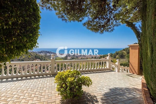 Chalet de 10 habitaciones en Lomas de San Anton, Málaga ciudad en venta con piscina garaje - 2.600.000 € (Ref: 9976452)