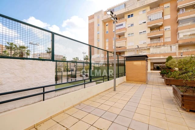 Ático de 3 habitaciones en Cañada de los Cardos, Málaga ciudad en venta con piscina garaje - 550.000 € (Ref: 9976454)