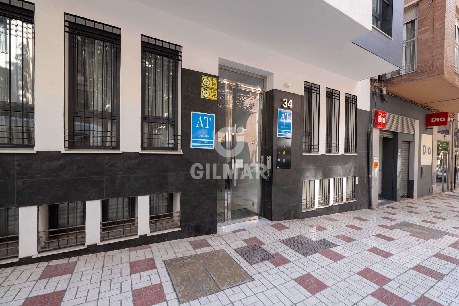 1 soverom Leilighet til salgs i Malaga by med garasje - € 310 000 (Ref: 9976455)