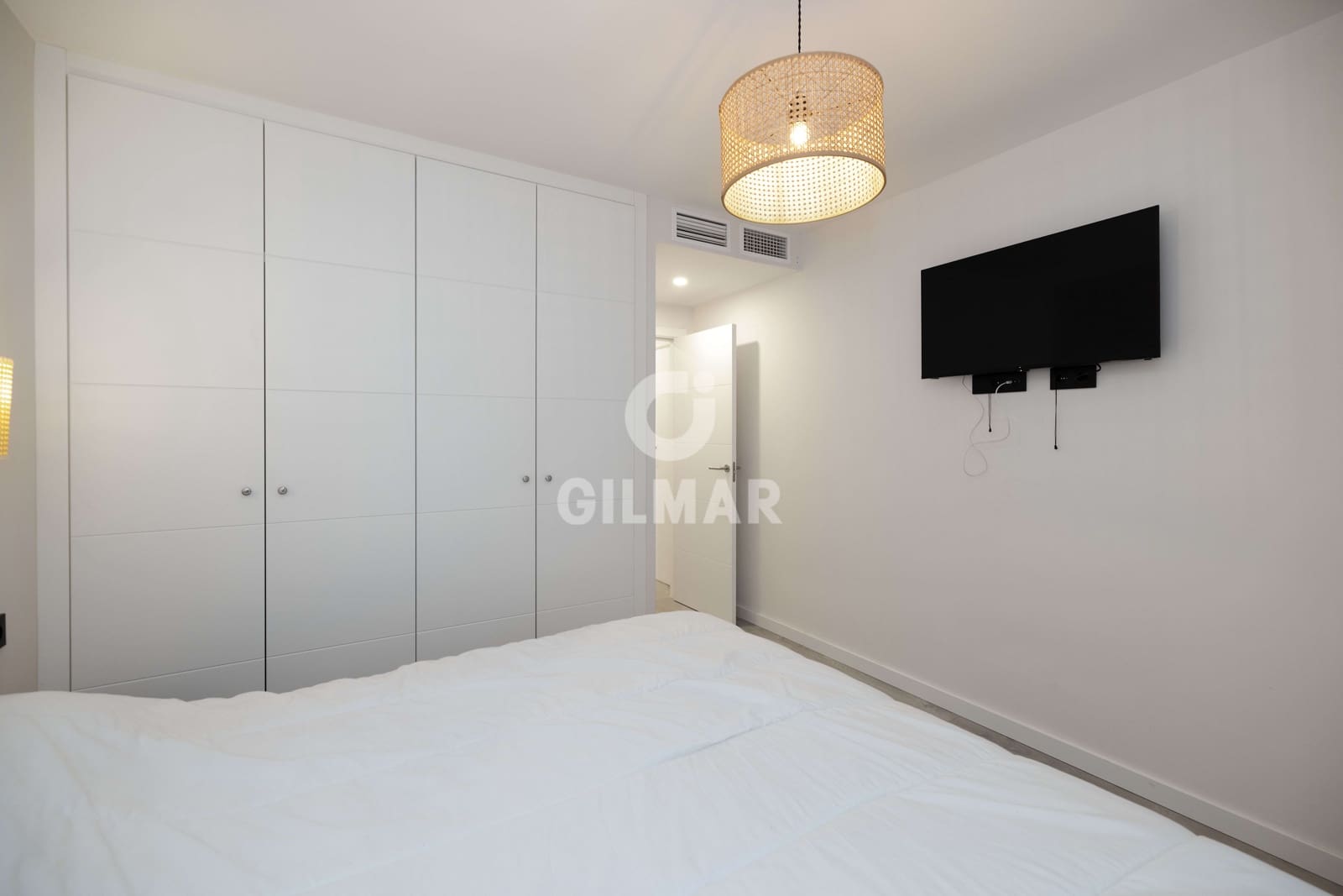 1 soverom Leilighet til salgs i Malaga by med garasje - € 325 000 (Ref: 9976456)
