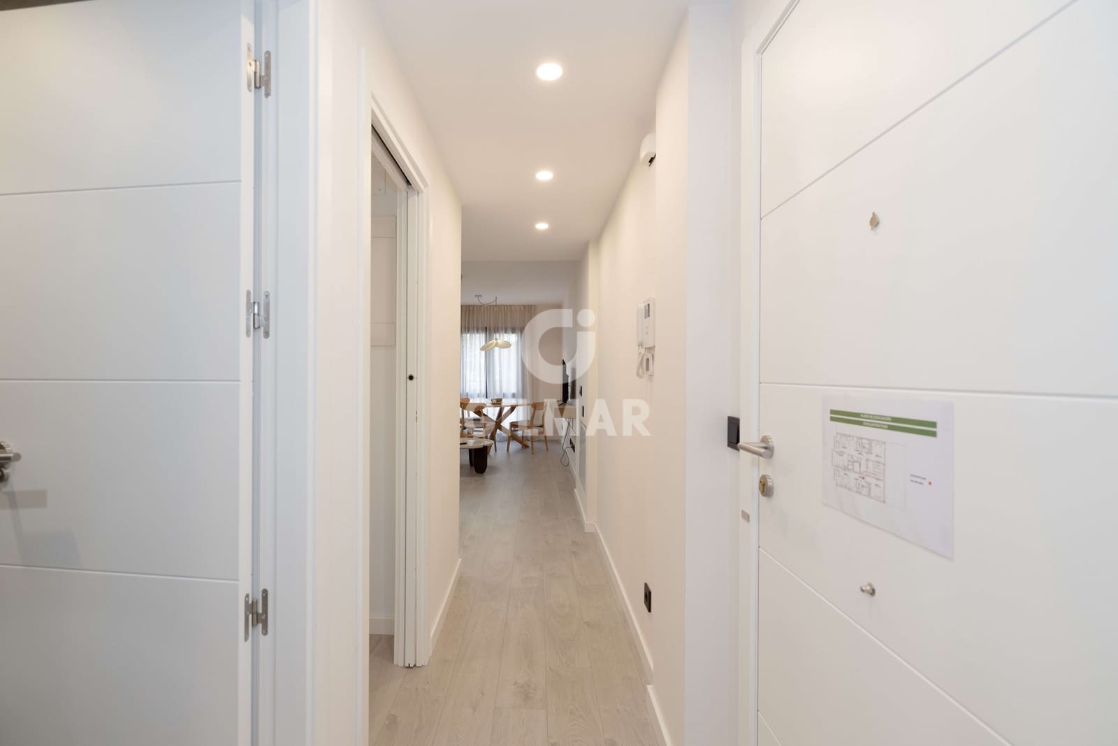 1 soverom Leilighet til salgs i Malaga by med garasje - € 325 000 (Ref: 9976456)