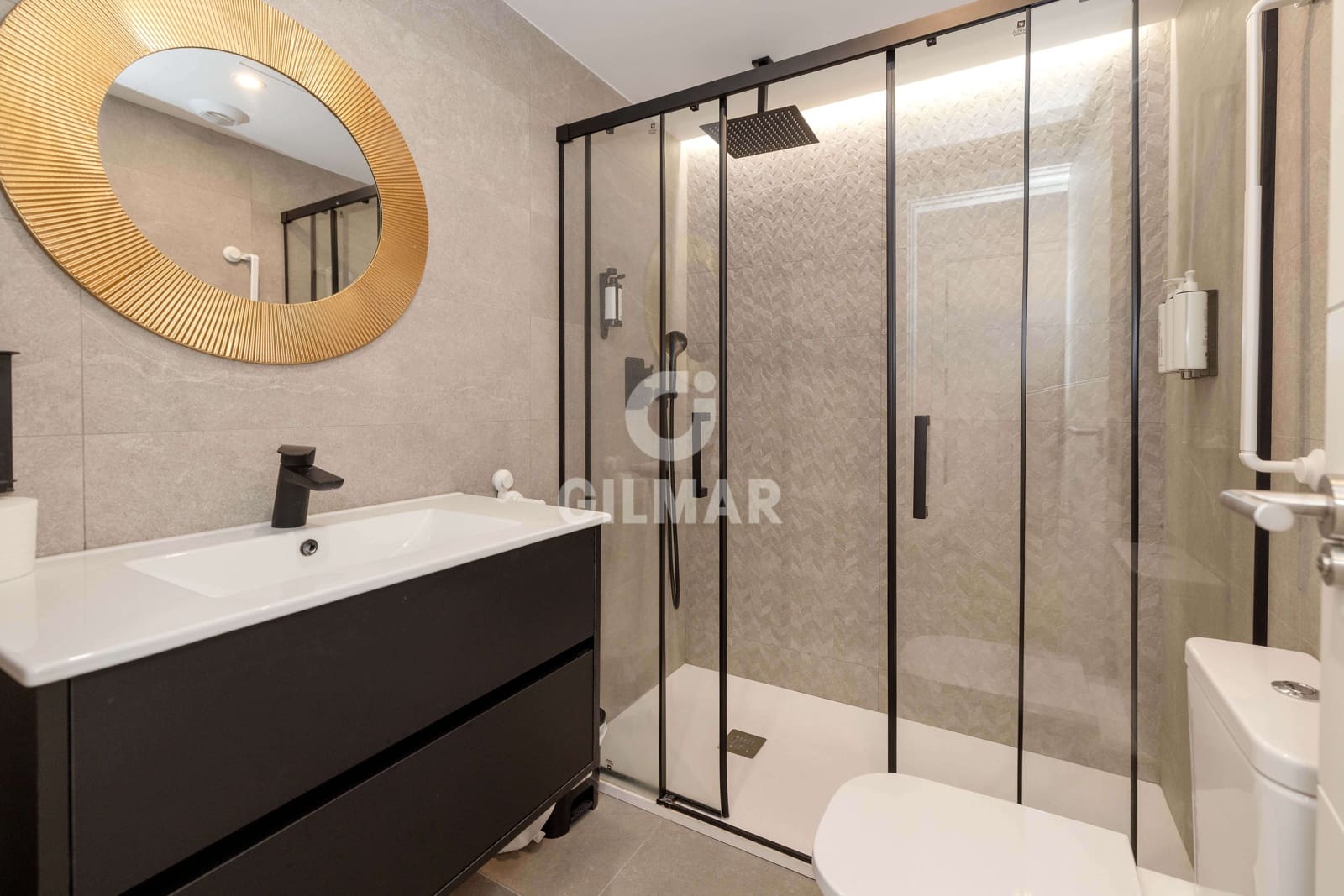 1 soverom Leilighet til salgs i Malaga by med garasje - € 325 000 (Ref: 9976456)
